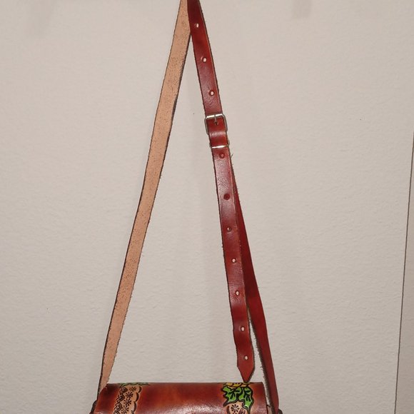 Handmade Leather Hand painted Made in Mexico Crossbody - Picture 4 of 12